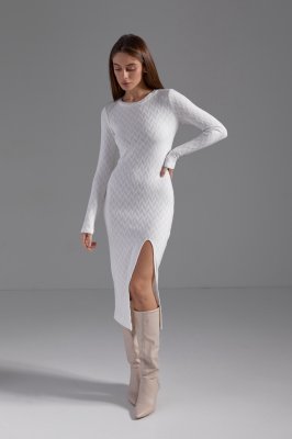 Трикотажное обтягивающее платье 1418.3 молочное