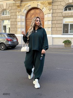 Костюм жіночий брючний 48892 зелений
