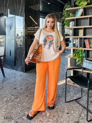 Костюм женский с футболкой 44055 оранжевый
